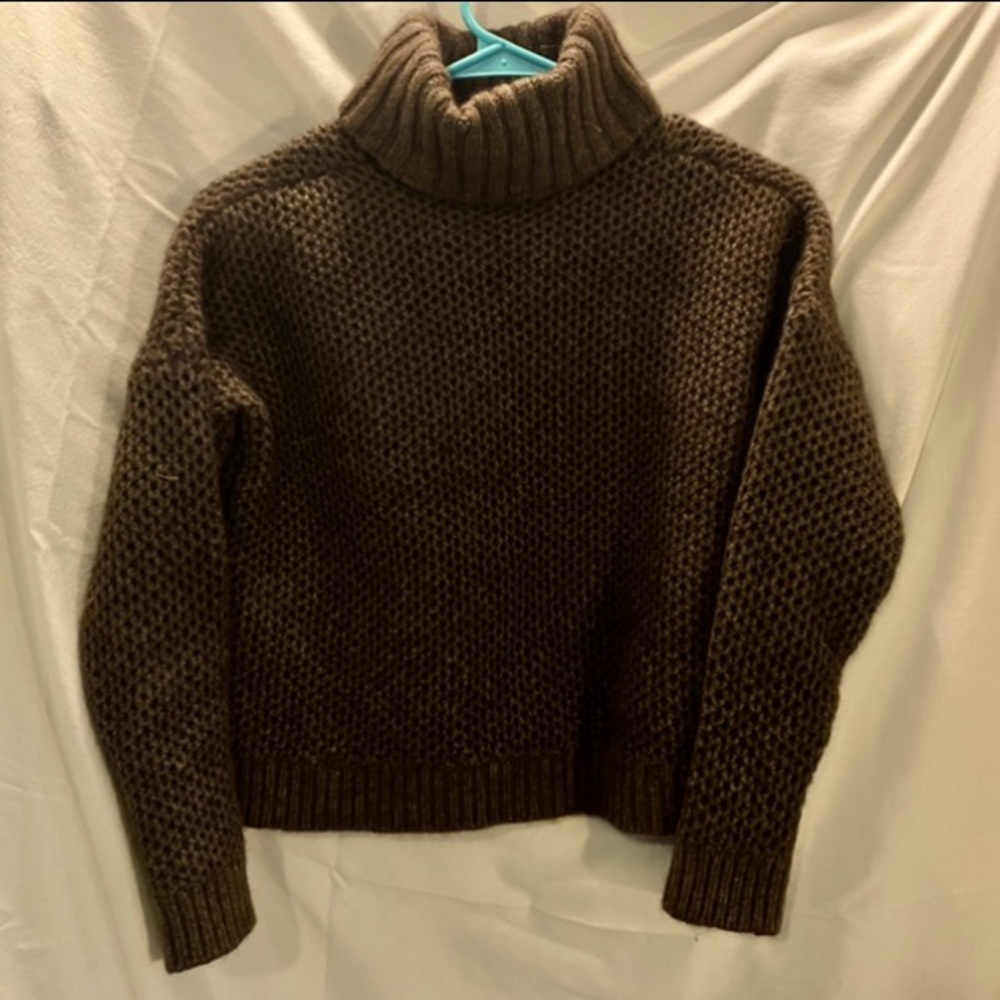 Vince Women’s Turtleneck Sweater